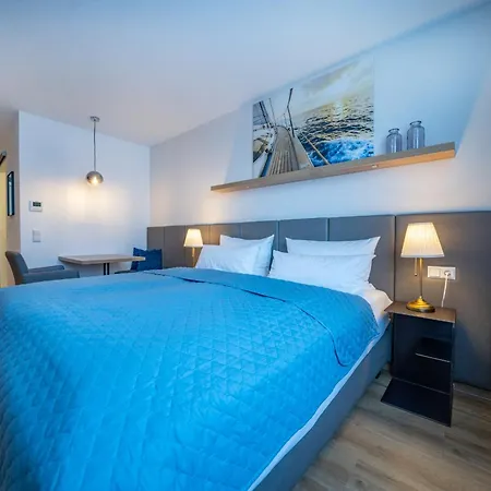 Bodenseezeit Garni 4*