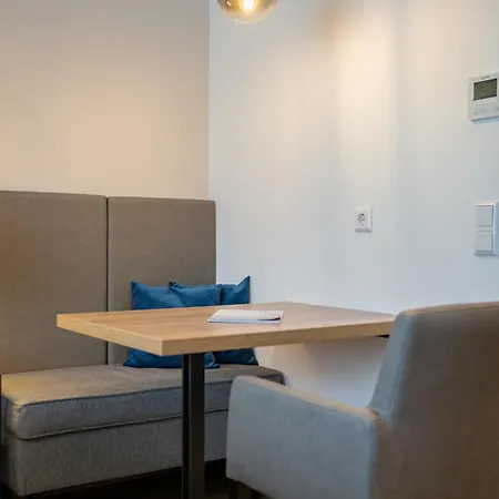 Hotel Bodenseezeit Garni *